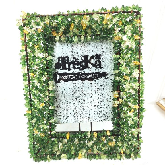 Treska Green Hand beaded Photo Frame 4x6 Photo - Picture 2 of 12
